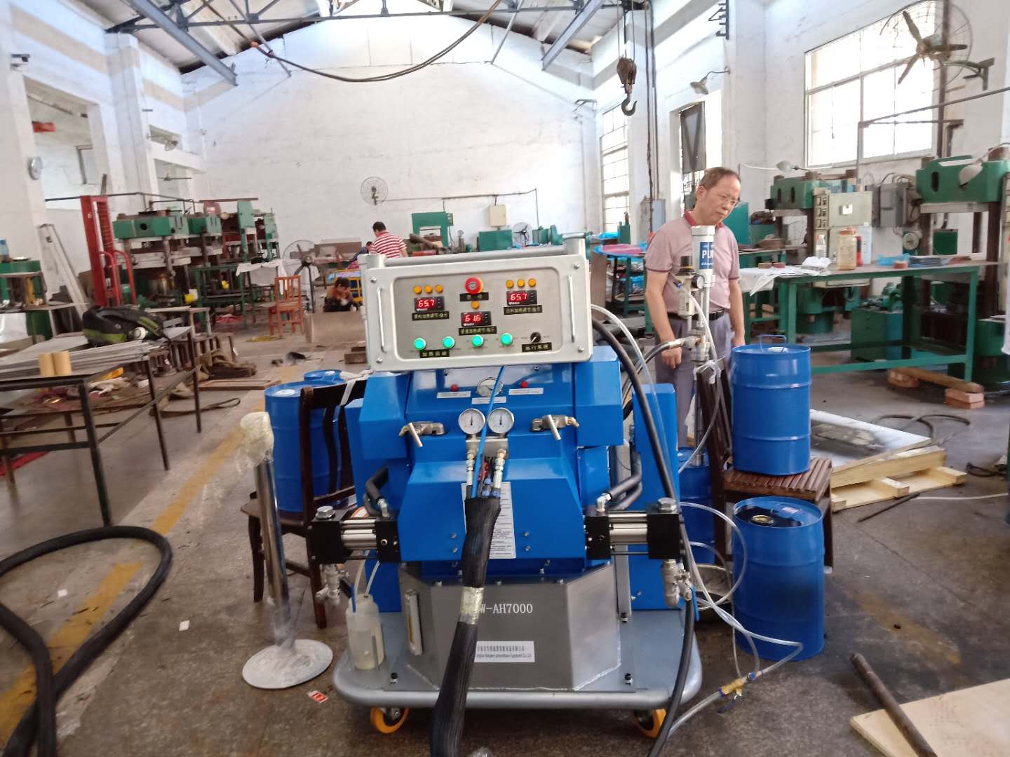 聚脲施工有哪些好用的設備